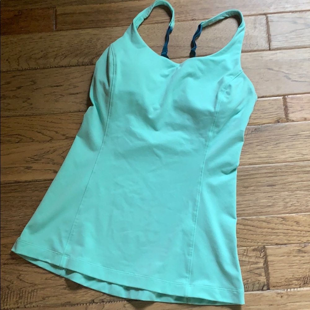 Under armour tank with built in bra